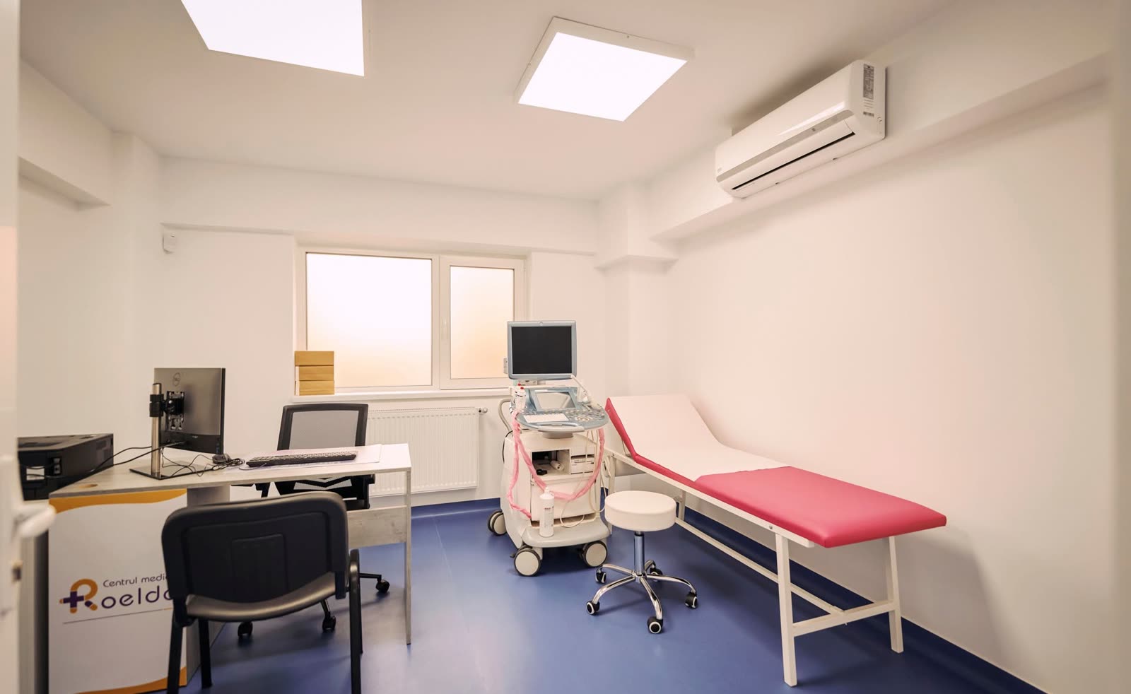 Cabinet dotat cu ecograf la Centrul Medical Roelda